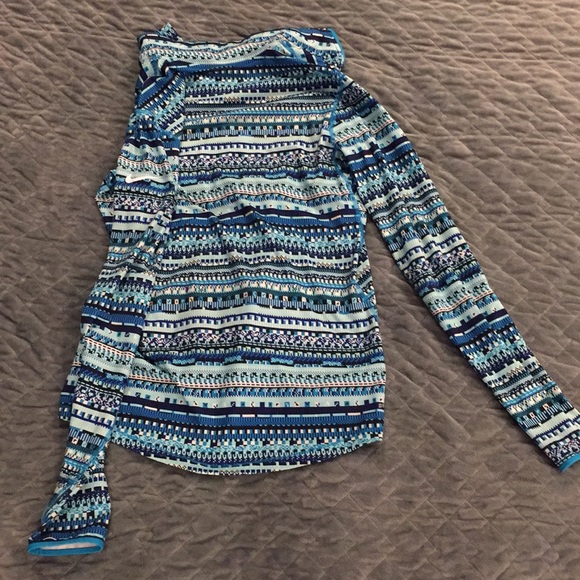 Nike Women’s Large DriFit pull over - Picture 2 of 2